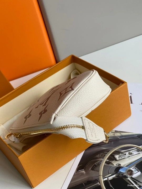 MINI LOUIS VUITTON POCHETTE ACCESSOIRES 0724